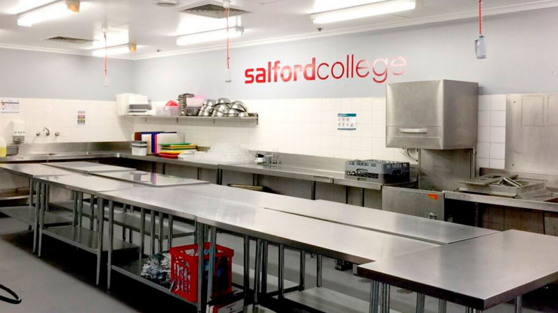 Salford-Sala-de-Aula-Cursos-de-Cozinha