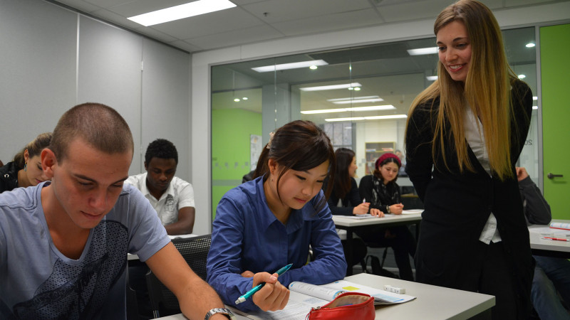 Greenwich-Sydney-Estudantes-e-professora