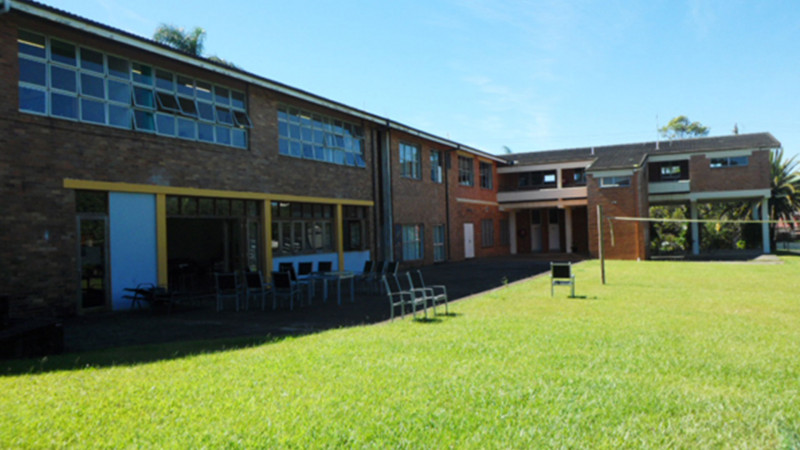Lexis-Byron-Bay-Area-Externa-do-campus